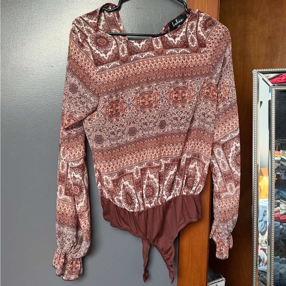 NWT bohemian patterned long sleeve flowy bodysuit